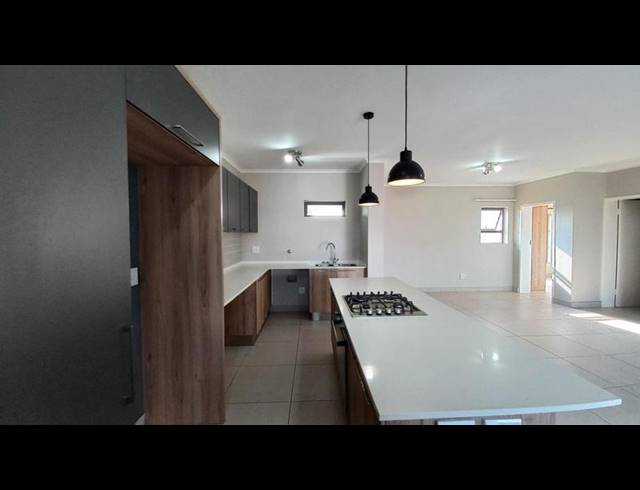 2 BEDROOM APARTMENT FOR SALE IN GLEN MARAIS